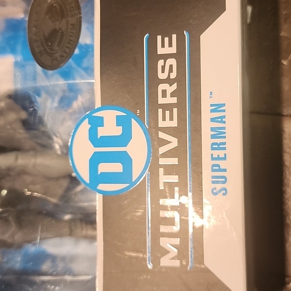 McFarlane DC Multiverse Superman Unchained Armor 7" Exclusive Collectible NIB - Picture 5 of 5